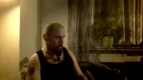 frecherkerl88007 online show from January 12, 9:22 pm