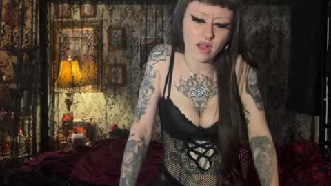 Bambi online show from April 5, 8:22 am