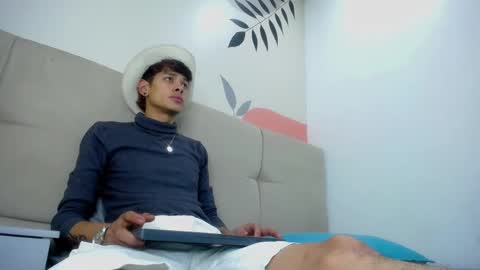 Freddkane online show from February 11, 12:25 pm