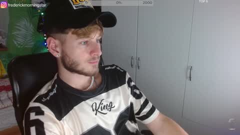 Snapshot of freddy_star chatting on January 7, 8:42 pm Frederick Perin online show from January 7, 8:42 pm