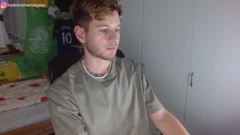 Snapshot of freddy_star chatting on December 4, 8:34 pm Frederick Perin online show from December 4, 8:34 pm