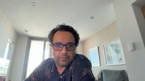 fredmarsone online show from March 5, 5:16 am