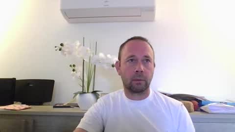 fredodu41 online show from April 13, 4:00 pm