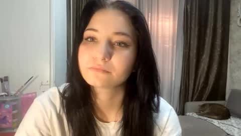 Lisa Miller online show from September 19, 12:42 pm