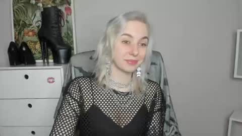 Anne online show from June 16, 6:28 am