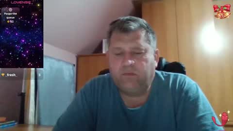 freeboy80180 online show from April 2, 4:58 pm