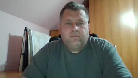 freeboy80180 online show from November 12, 4:20 pm