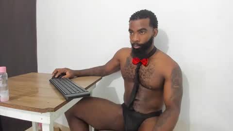 Snapshot of freedom_24 chatting on February 12, 9:54 pm shakur online show from February 12, 9:54 pm