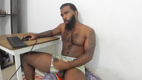 Snapshot of freedom_24 chatting on March 1, 10:31 pm shakur online show from March 1, 10:31 pm