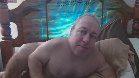 Snapshot of freemysoul4748 chatting on January 15, 7:37 am Cute Lil Man online show from January 15, 7:37 am