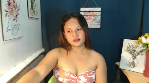 Snapshot of freesiaa chatting on September 17, 12:14 am Yesia online show from September 17, 12:14 am