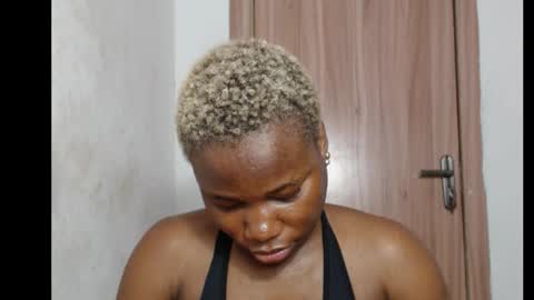 frekkymorelle online show from September 23, 5:12 am