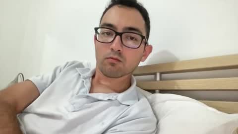 freshman  imonyou98 online show from May 28, 8:07 pm