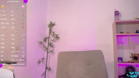 Snapshot of fresita44 chatting on January 29, 8:46 pm see u 500 pm hora col online show from January 29, 8:46 pm