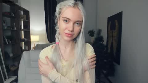 Freya online show from January 16, 7:23 pm