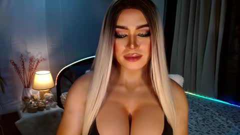 Miss Frea  online show from October 31, 1:06 am