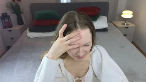 Freya online show from February 13, 7:24 am