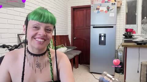 freyaa_sorceress online show from October 4, 6:49 pm