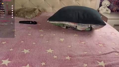 Freya online show from September 29, 8:02 am