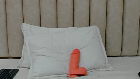 FREYA online show from October 16, 7:56 pm