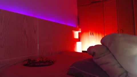 Snapshot of freyjashine_x chatting on January 26, 7:52 pm FREYJA LOREN online show from January 26, 7:52 pm