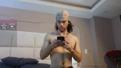 freyrvik online show from October 17, 8:02 pm