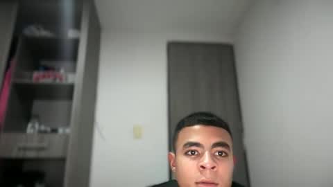 freyva_ online show from January 31, 2:48 am