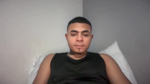 freyva_ online show from February 15, 3:42 am