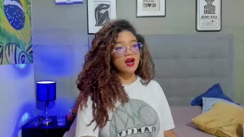 Frezzita online show from December 20, 8:05 pm