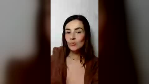  Frida   online show from June 13, 1:32 pm