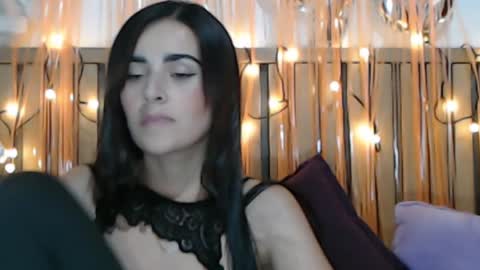  Frida   online show from December 17, 10:22 pm