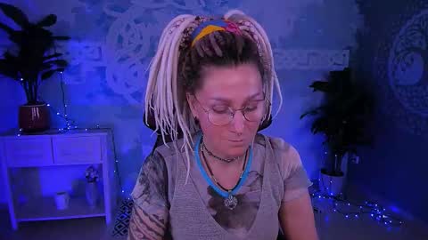 Frida Tander online show from February 27, 9:13 am