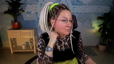 Frida Tander online show from February 4, 6:50 am