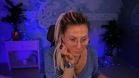 Frida Tander online show from February 23, 10:28 am