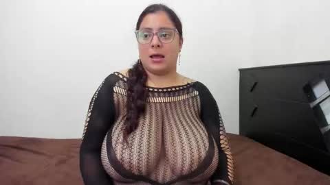 Lucy online show from December 1, 7:01 pm