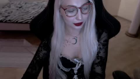 Lilith online show from June 26, 8:58 pm