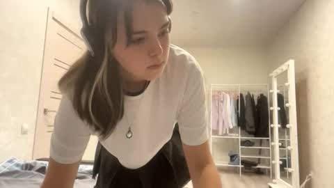 Emily online show from September 22, 3:38 pm