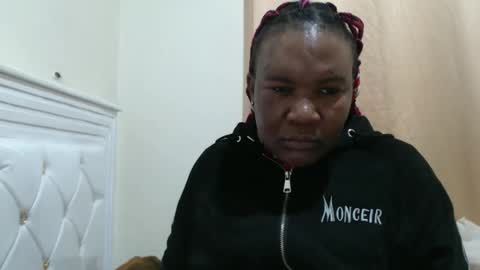 Snapshot of fruity28 chatting on October 19, 11:26 am fruity28 online show from October 19, 11:26 am