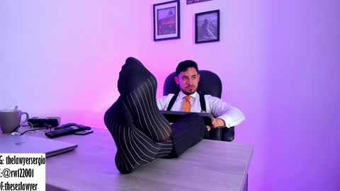 Snapshot of fuckerwate chatting on December 12, 8:10 pm SERGIO THE SEX LAWYER online show from December 12, 8:10 pm