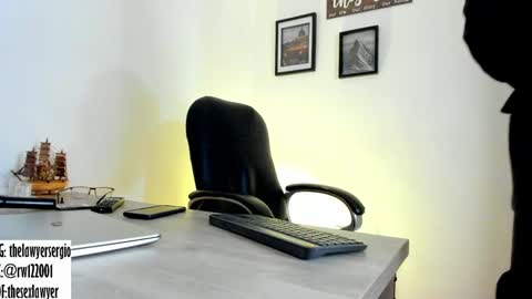 Snapshot of fuckerwate chatting on February 4, 10:45 pm SERGIO THE SEX LAWYER online show from February 4, 10:45 pm