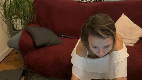 Snapshot of fuckhard4you chatting on December 1, 4:32 pm La online show from December 1, 4:32 pm