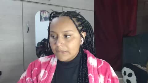 Mia and Gary  online show from March 10, 2:16 am