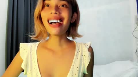fuckingsexy143 online show from July 1, 2:04 pm