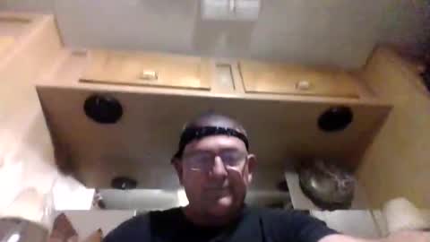 debbra online show from February 6, 8:50 am