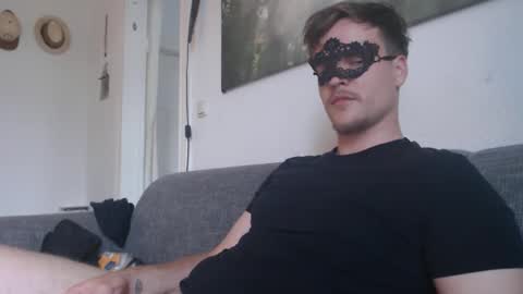 fuckordie1312 online show from May 17, 5:44 pm