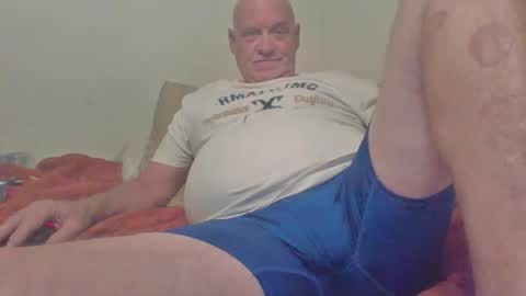 funasphuck1969 online show from May 3, 7:36 am