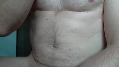 funguy1979100 online show from May 21, 11:33 pm