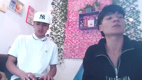 funny_and_horny online show from October 19, 4:06 am