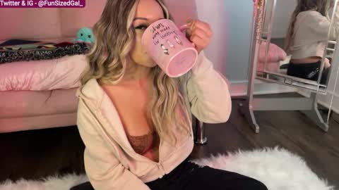 Alice D online show from January 25, 10:50 pm