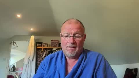 funtime88888 online show from October 24, 9:43 am